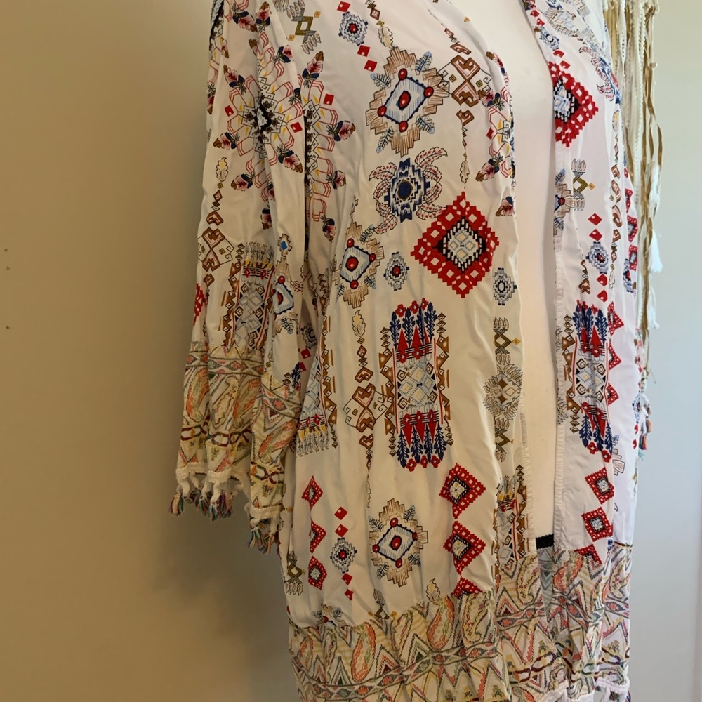 D O N A T E D Jodifl size large kimono coverup western print & tassels EUC - Picture 3 of 8